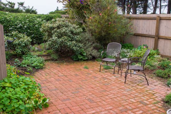 Brick Patio Repair in Elmhurst