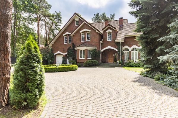 Driveway Brick Repair in Elmhurst